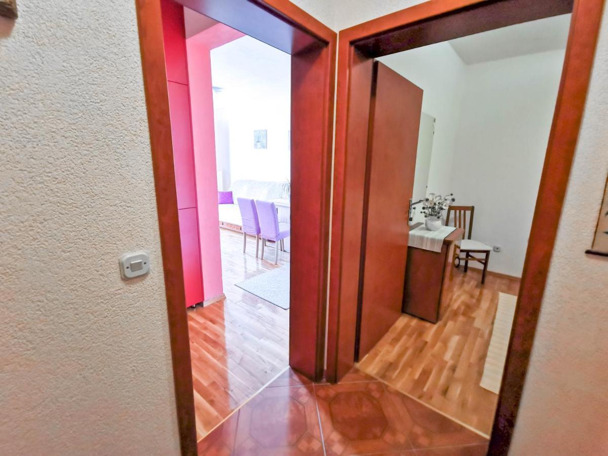 מאקרסקה Apartments Vukovic Vanja מראה חיצוני תמונה