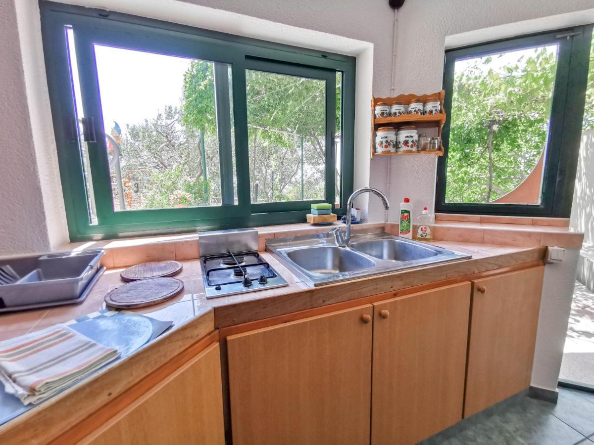 מאקרסקה Apartments Vukovic Vanja מראה חיצוני תמונה